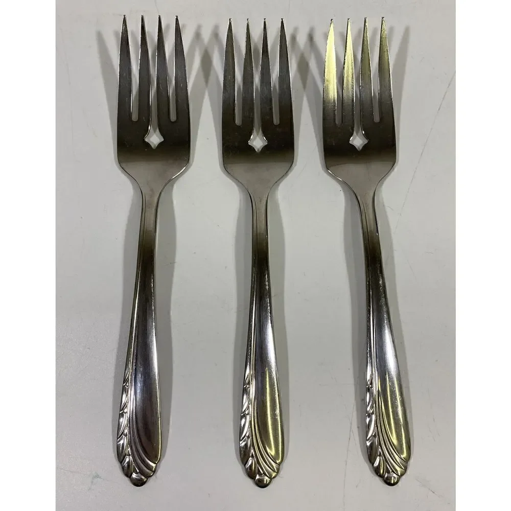 3 Oneida HEART OF SWEDEN Stainless Oneidacraft Deluxe Salad Forks Flatware‎